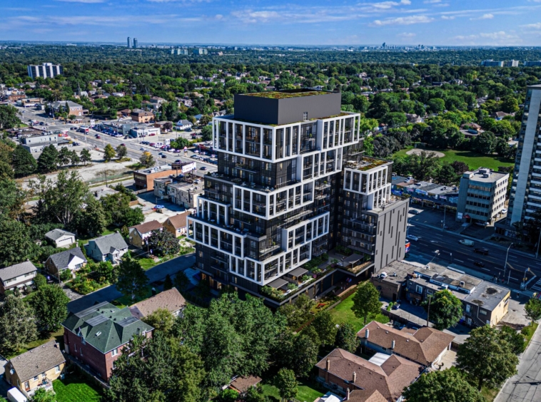 Luxurious living at 6080 Yonge on Yonge Street - A modern residential project offering stunning views and contemporary design in the heart of the city.