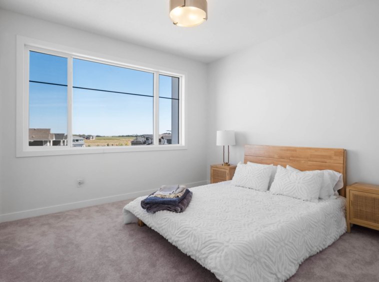 Eve Bedroom Suite Photo4