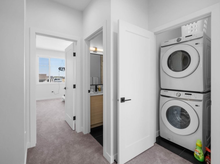 Eve Laundry Suite Photo